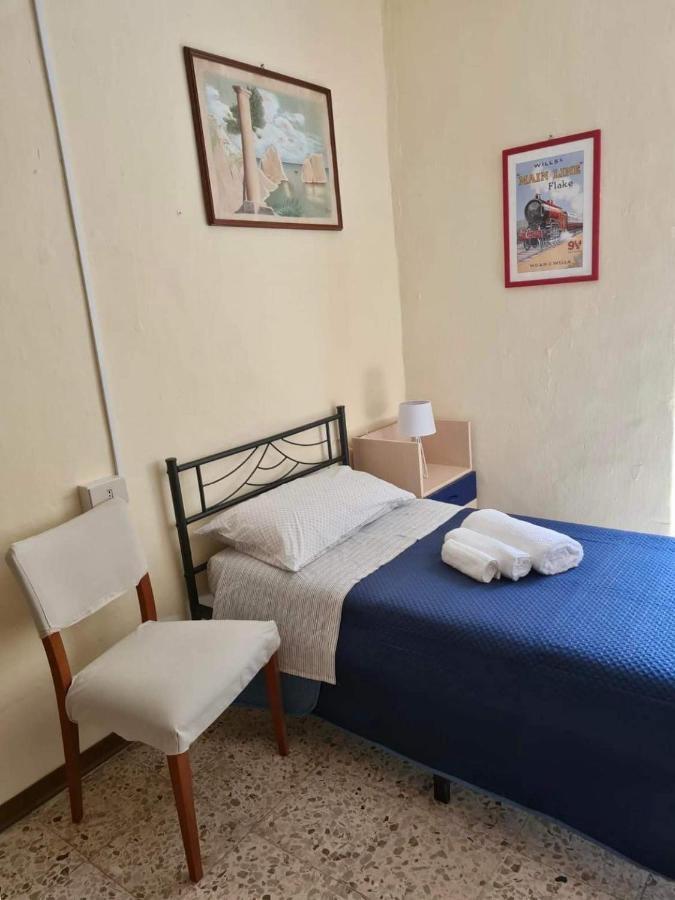 Отель La Casa Di Emanuela Caltavuturo Экстерьер фото